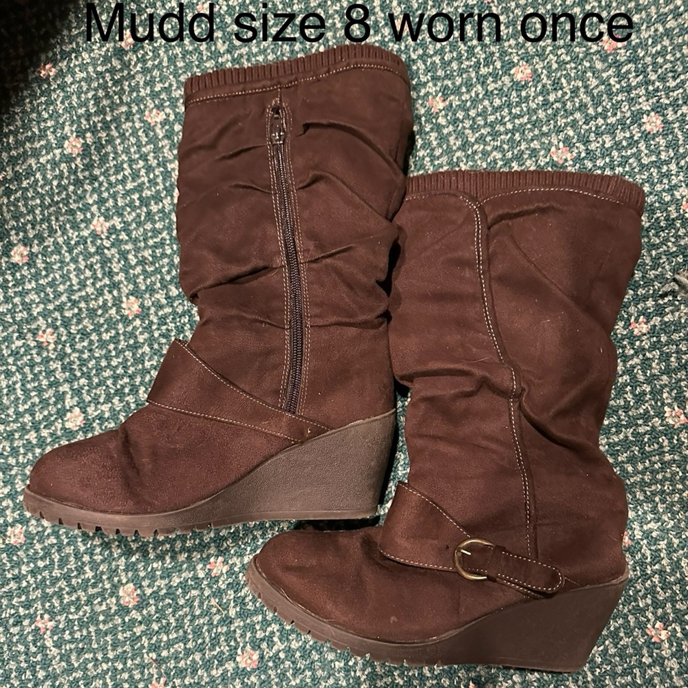 Mudd wedge boots